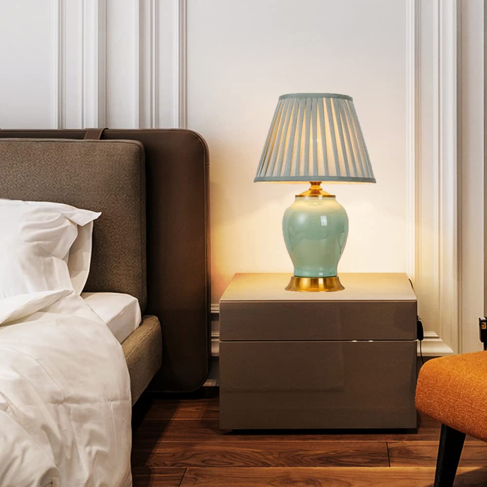 Mengjay Lámpara de Mesa Cerámica Elegante con Base de Porcelana Verde y Pantalla de Tela Blanca Casquillo E27 para Dormitorio Mesita de Noche Salón