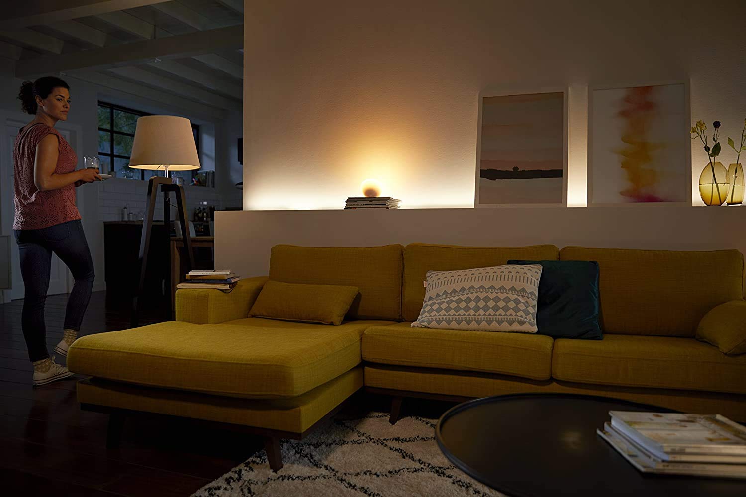 Philips Hue White & Color Ambiance E27 2er Starter Set 2x800lm, bis zu 16 Mio. Farben, dimmbar, steuerbar via App, kompatibel mit Amazon Alexa (Echo, Echo Dot)