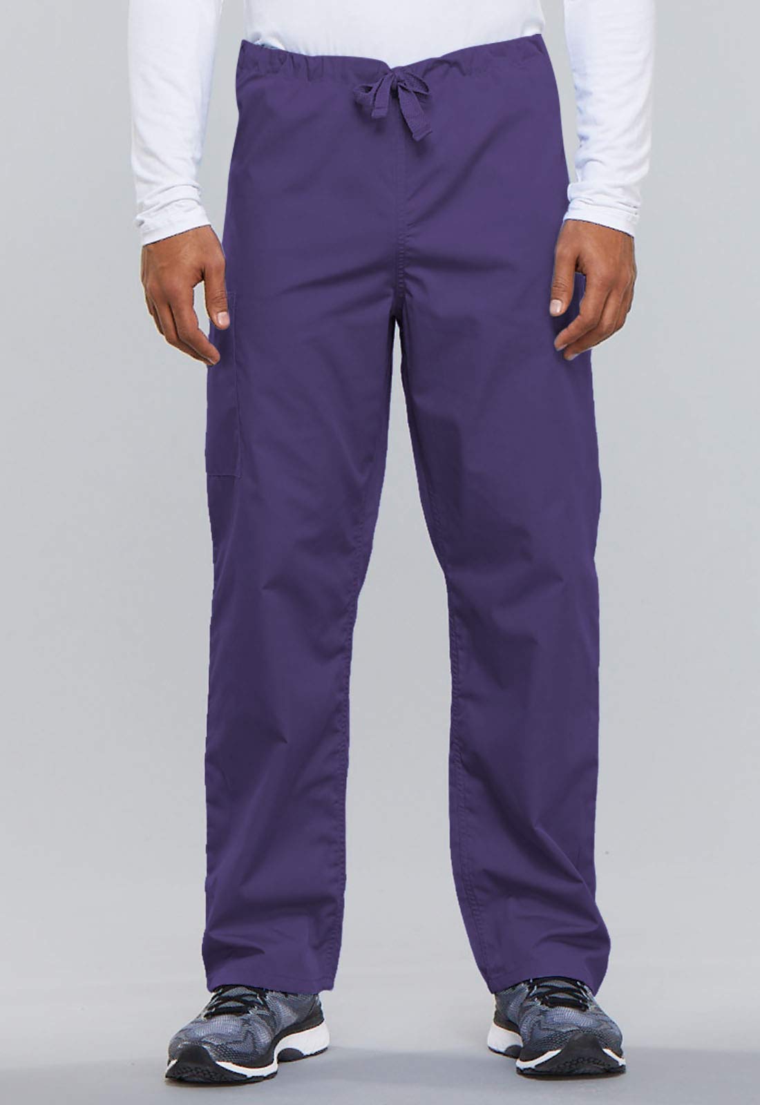 Cherokee Conjunto de ropa quirúrgica para hombres y mujeres de, ajuste tradicional cuello en V 4777 con pantalón cargo de tiro natural con cordón 4100, uva - L Top/L pantalón corto