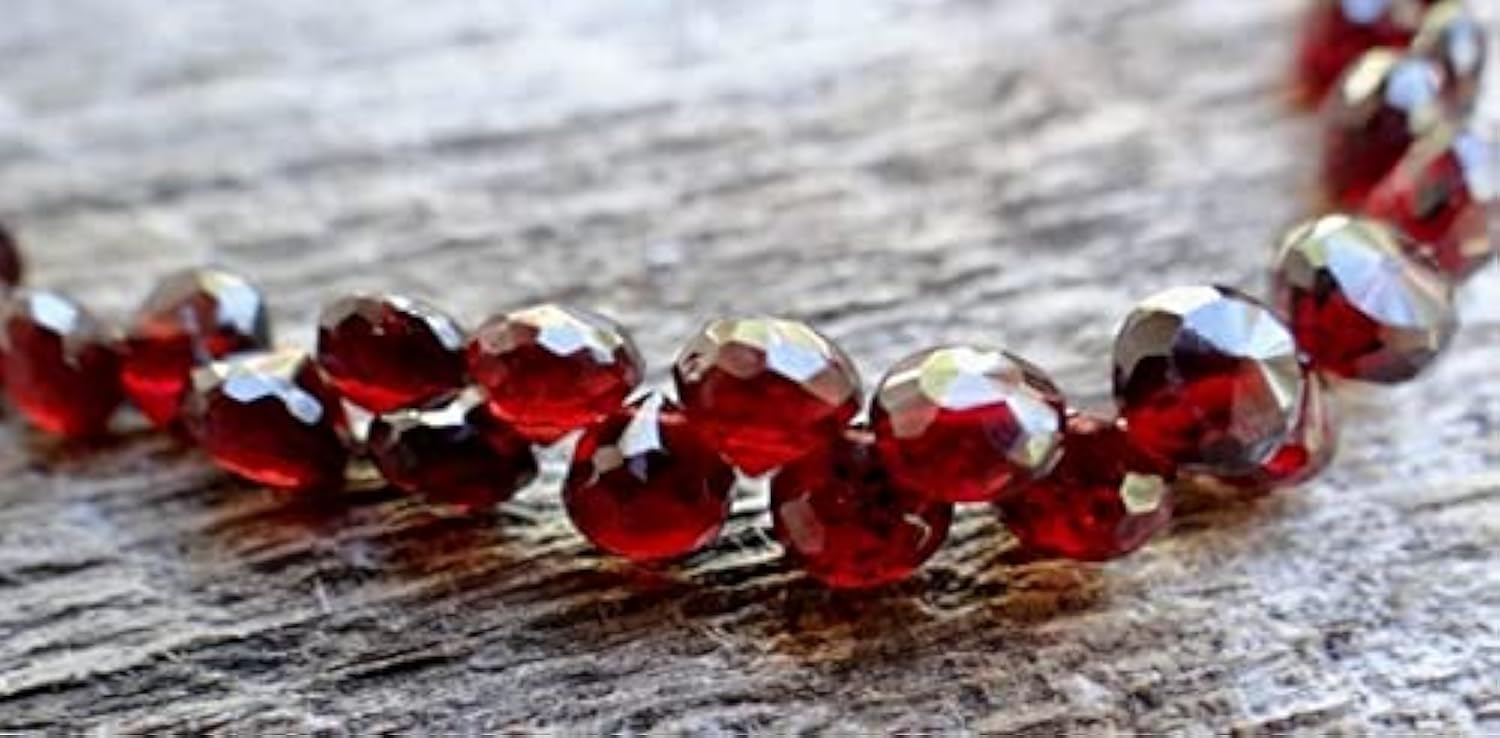 Grenat pyrope briolette naturelle AAA pour éliminer les reflets ternes