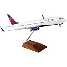 Skymarks Daron Delta 737-800 Model Kit with Gear and Wood Stand 1/100 Scale
