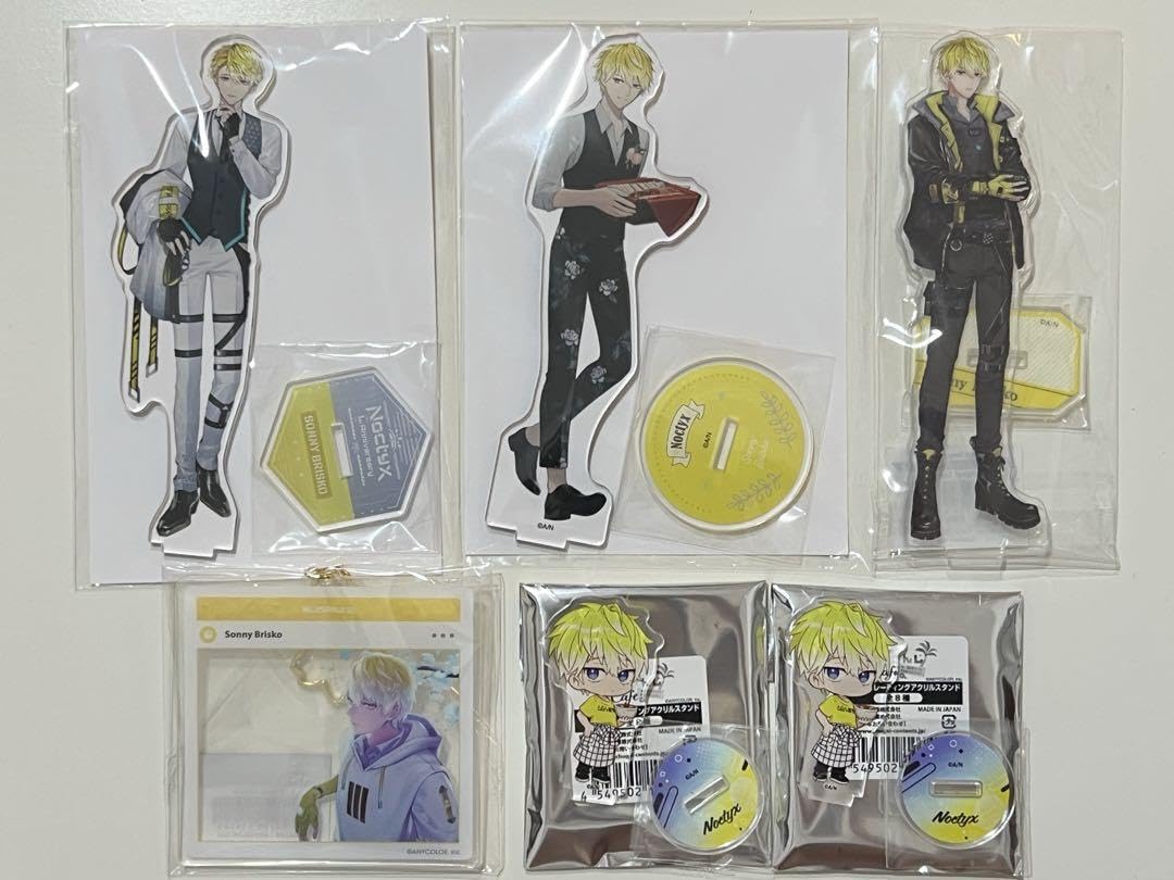Amazon.co.jp: サニー・ブリスコー アクスタ アクキー 6点セット