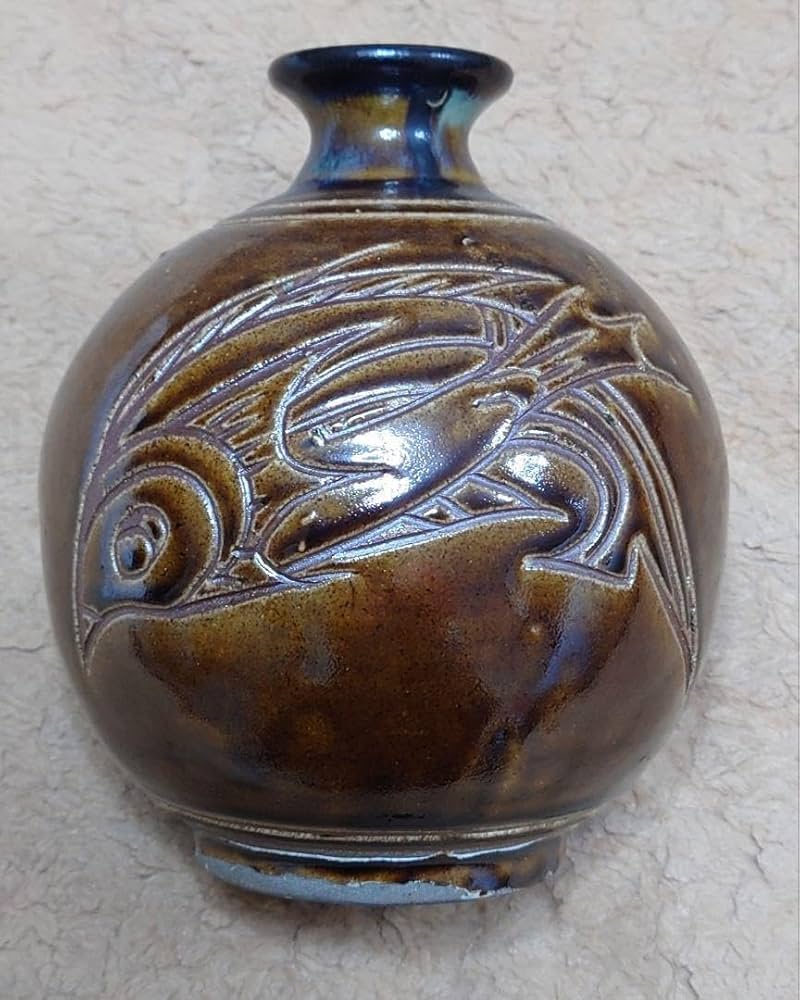 Amazon.co.jp: 人間国宝 金城次郎の長女(故)宮城須美子さんの丸壺です Amazon.co.jp: 人間国宝 金城次郎の長女(故)宮城須美子さんの丸壺です