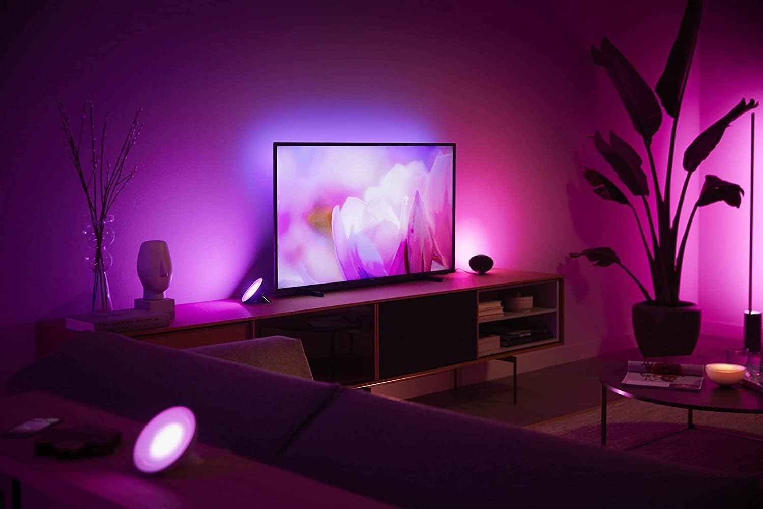 Philips Hue White & Color Ambiance Bloom Tischleuchte (500 lm), dimmbare Tischleuchte für das Hue Lichtsystem mit 16 Mio. Farben, smarte Lichtsteuerung über Sprache oder App, schwarz