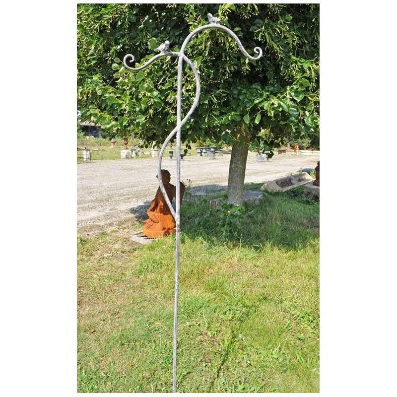 Grand Tuteur à Plante Lanterne Pic de Jardin avec Double Potence en Acier Patiné Gris 7x44,5x180cm