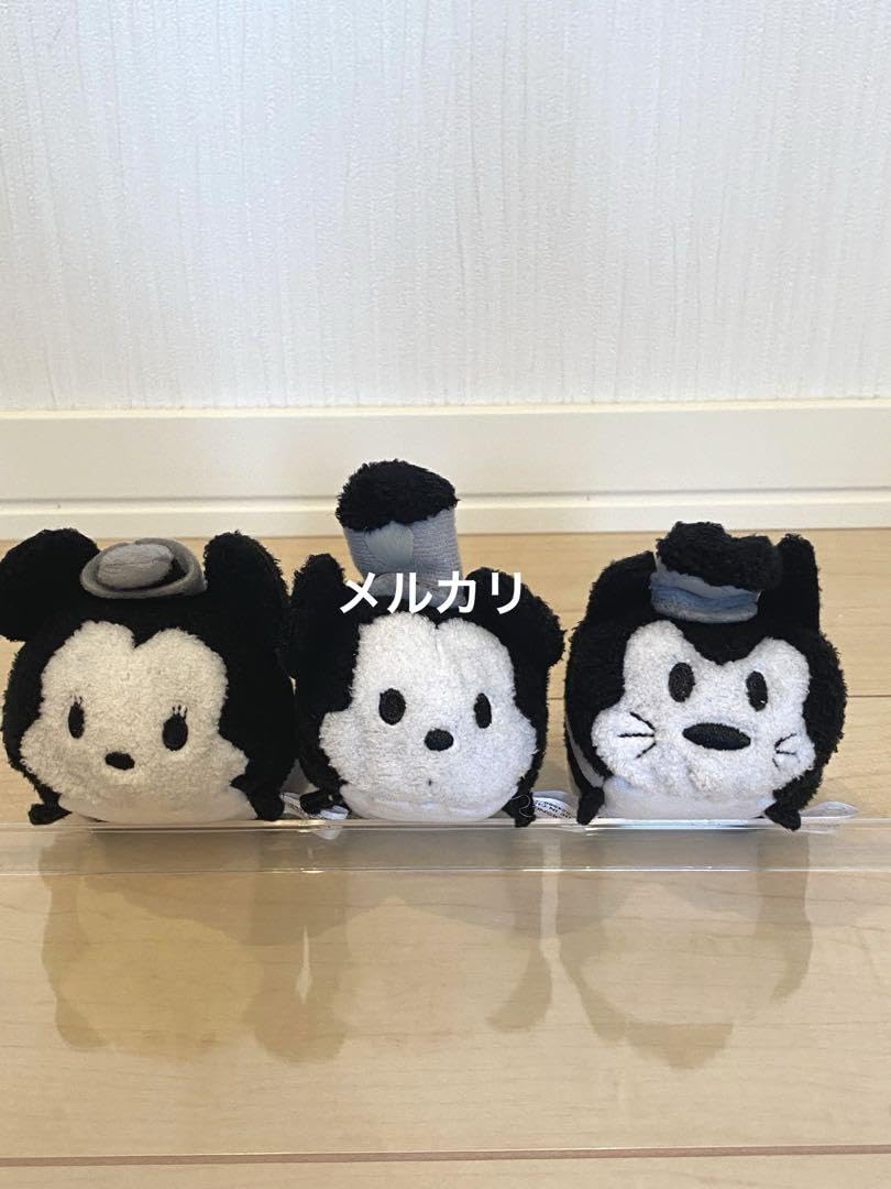 ツムツム4周年ボックスぬいぐるみ