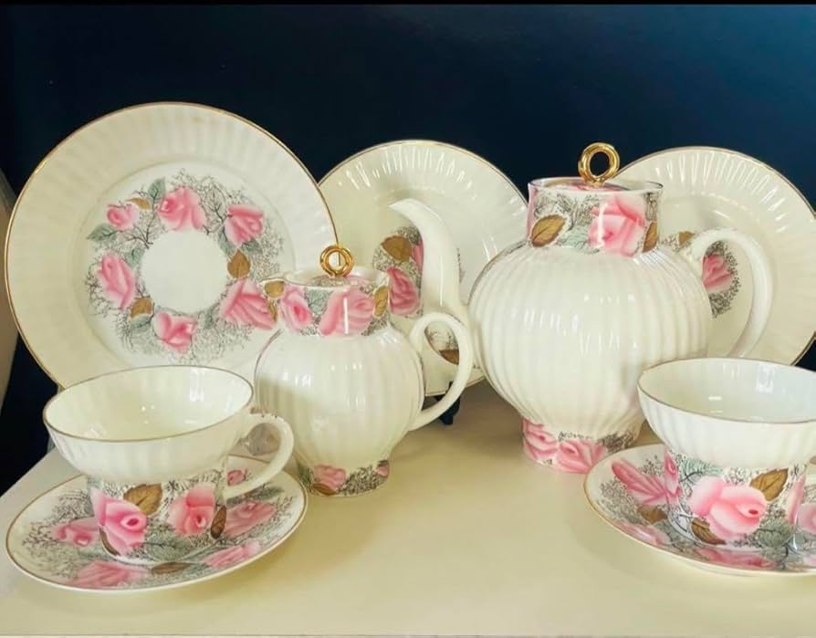 ロモノーソフ  ローズ ファべェルジェ （ファバージェ）　ポット　２人用セット ロモノーソフ ローズ ファべェルジェ （ファバージェ）ポット2人用セット