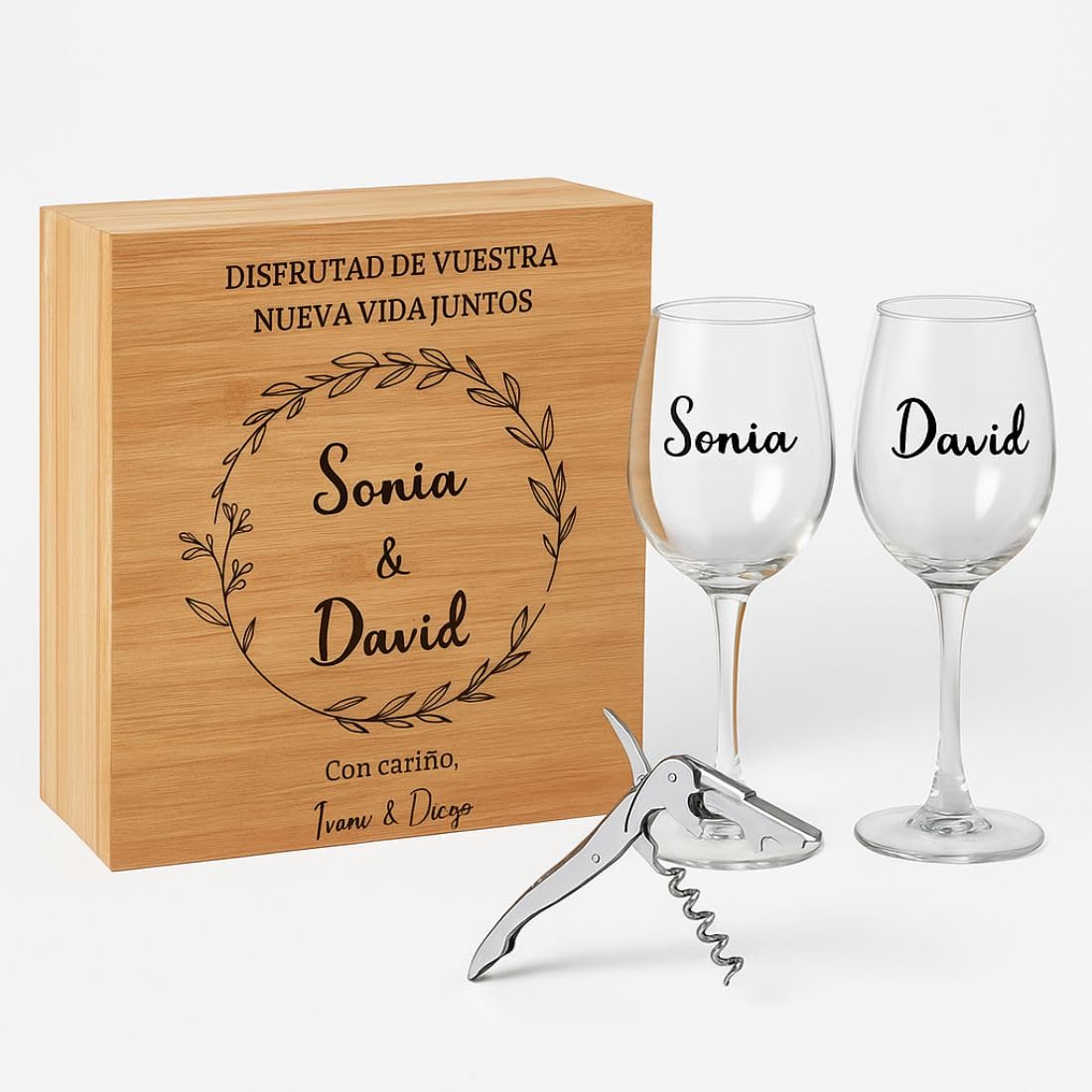 Set de Vino Personalizado con Estuche de Madera – 2 Copas Grabadas + Abridor – Regalo para Bodas, Parejas o Jubilaciones - Copas Personalizadas para Boda