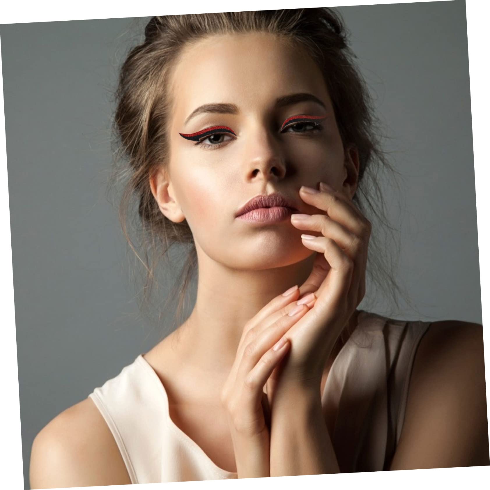 Didiseaon 160paia Adesivi Eyeliner Per Makeup Adesivi Autoadesivi Riutilizzabili Per Ombretto Facili Applicare Per