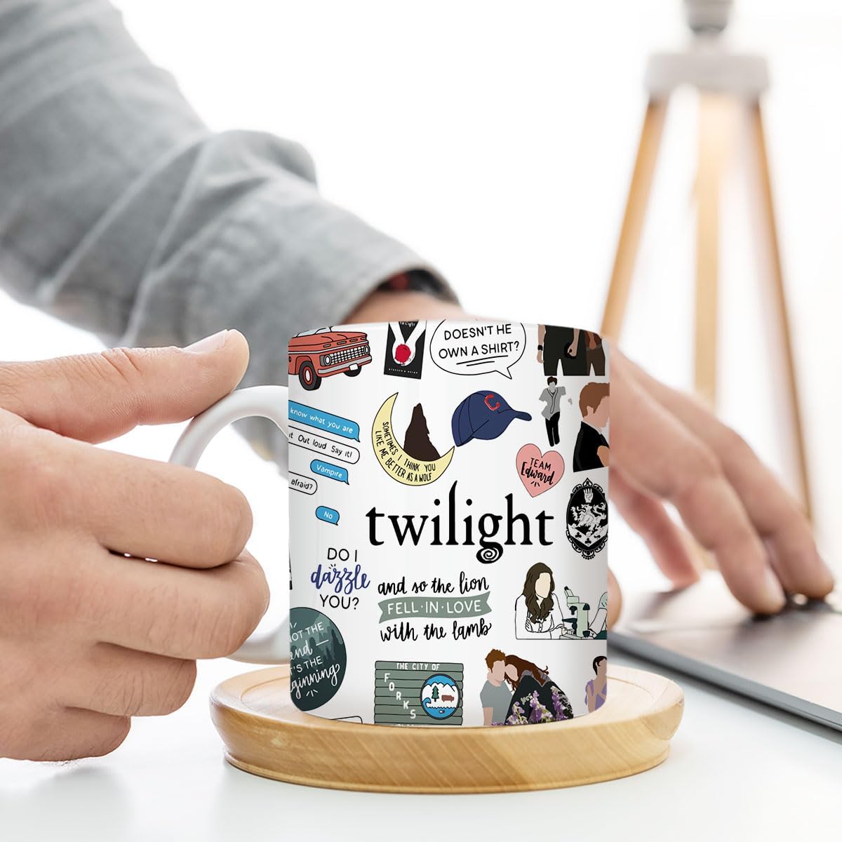 LONGXIN Twilight Merch Vampire Lover Mug Edward's Girl Gift Movie Inspired Gifts City Of Forks Gifts Forks Washington Twilight Gift for Movie Fans Girls Women 11 Oz Coffee Mug Cup - Image 3