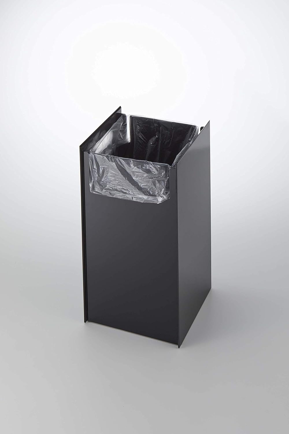YAMAZAKI home 4493 Mülleimer, moderner Müllkorb mit Griff, Einheitsgröße, Schwarz