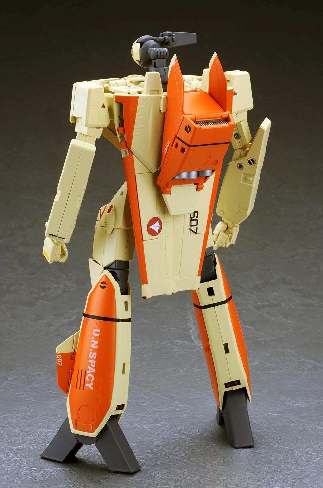 YAMATO マクロス　1/60 VT-1 完全変形　スーパーオストリッチ Amazon.co.jp: マクロス 1/60 完全変形 VT-1 スーパーオストリッチ