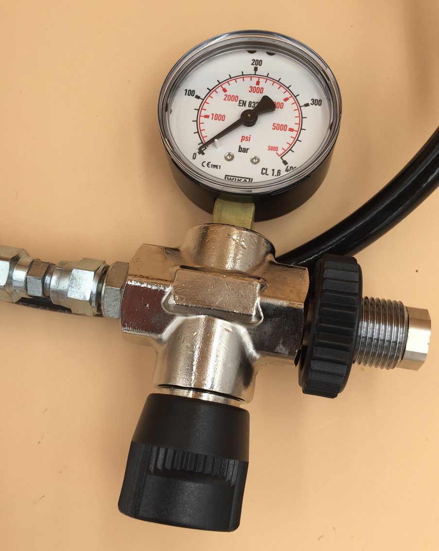 Füllschlauch für Druckluft bis 315bar, mit Manometer und Entlüftung für Füllanlagen und Atemluftkompressoren