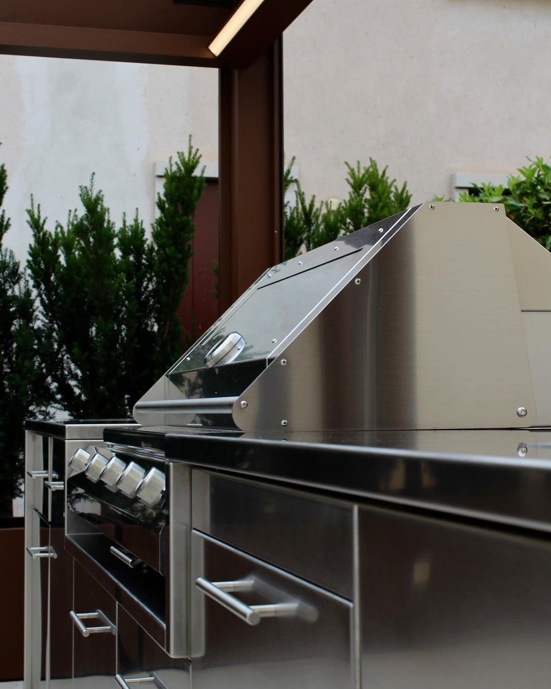 Barbecue professionali Fry Top 750 Barbecue à gaz à poser 4 brûleurs Grille Évacuation en V
