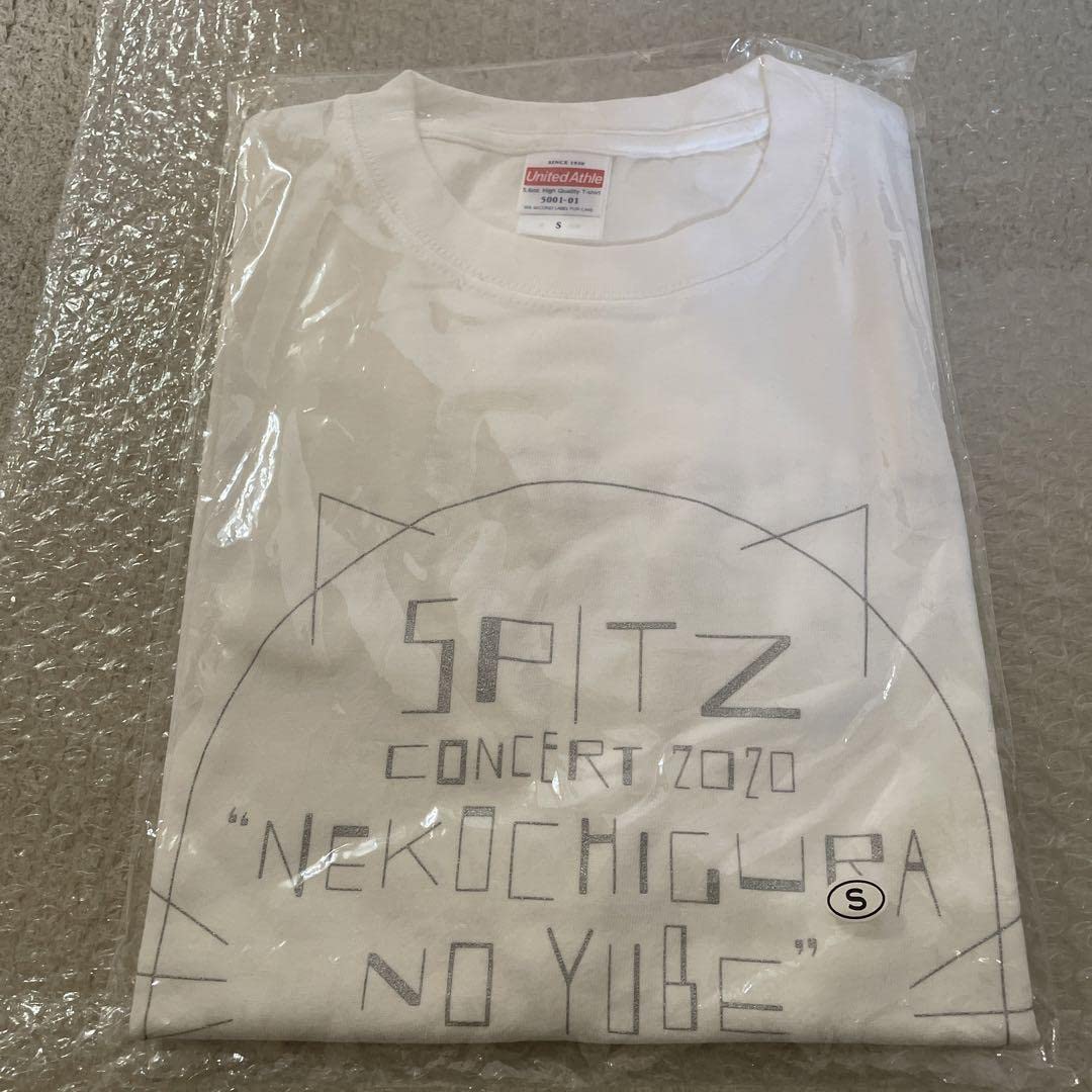スピッツ 猫ちぐらの夕べ Tシャツ スピッツ コンサート 2020 “猫ちぐらの夕べ”』グッズを公開しま