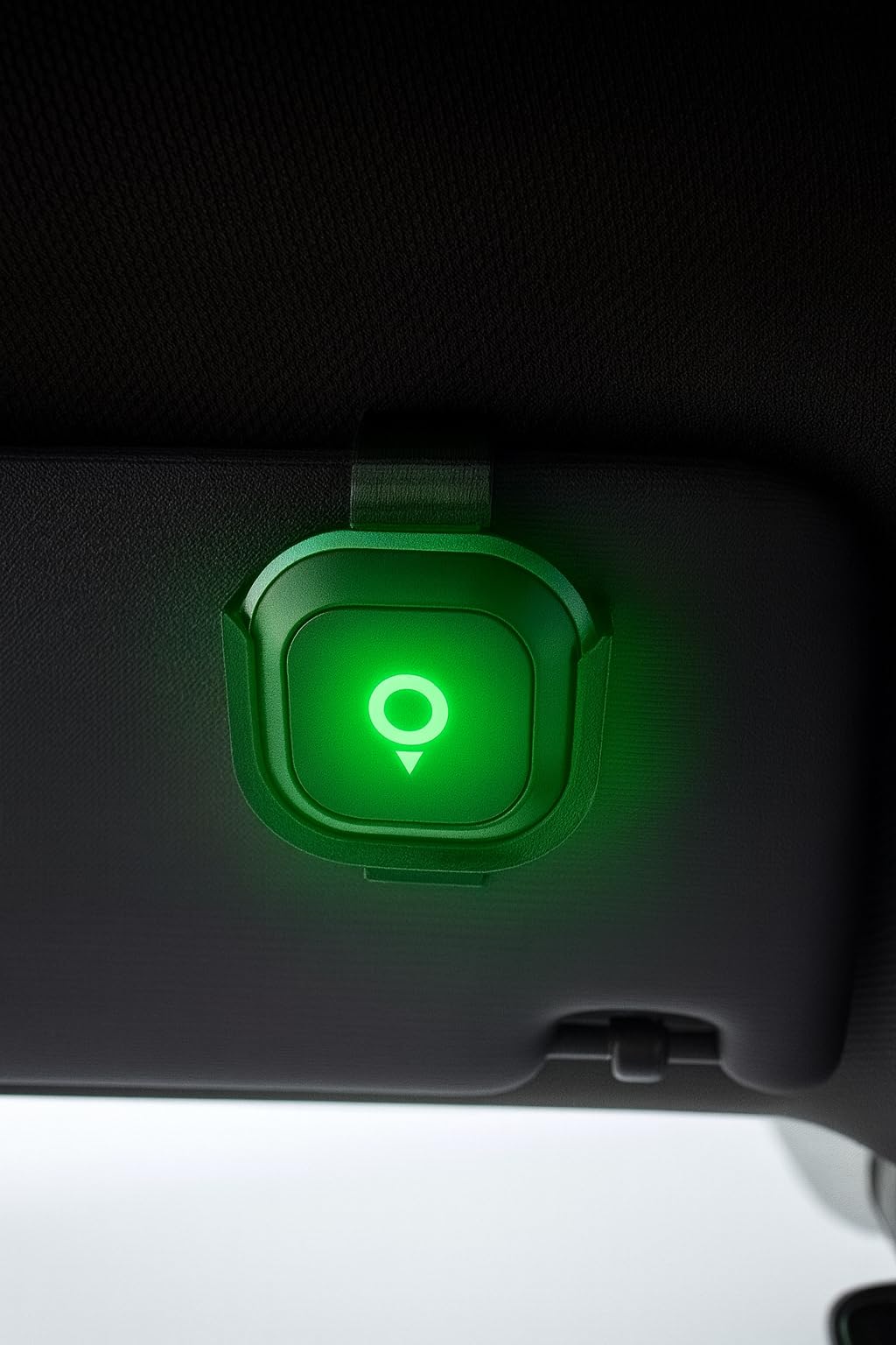 Sonnenblenden-Halterung kompatibel mit Tomtom Verkehrs-Assistent „Tom“ (Tomtom Tom Radarwarner) - StabilerClip für Autos | Fester Halt, Vibrationsarm, Einfache Montage (Schwarz) - 4