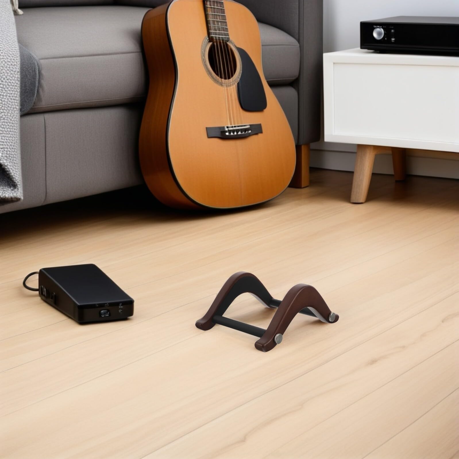 Mikikit Supporto per Chitarra in Legno da Pavimento Compatibile Chitarre Acustiche Classiche ed Elettriche Design Portatile Meccanismo di Sgancio Rapido per Musicisti in Movimento