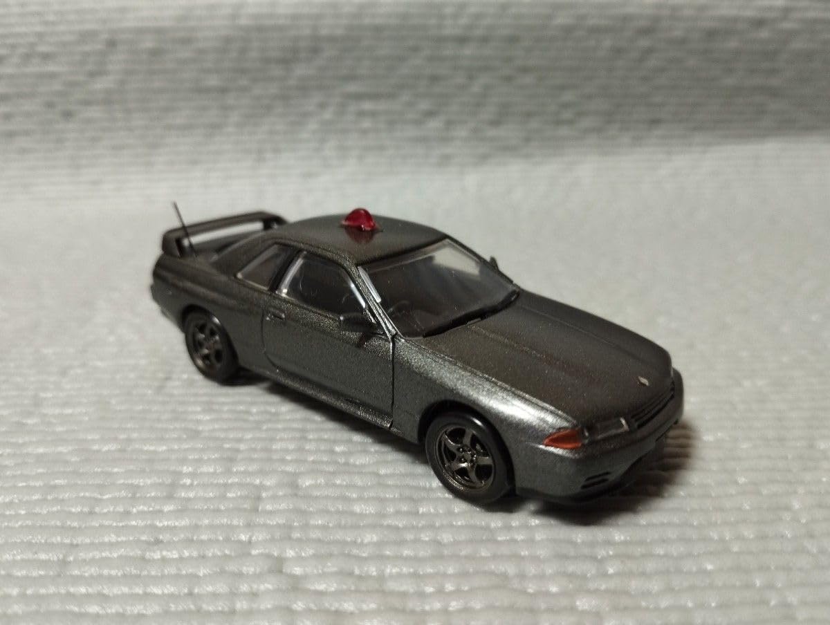 Amazon.co.jp: 日産 スカイライン R32 GT-R 覆面パトカー仕様 : おもちゃ