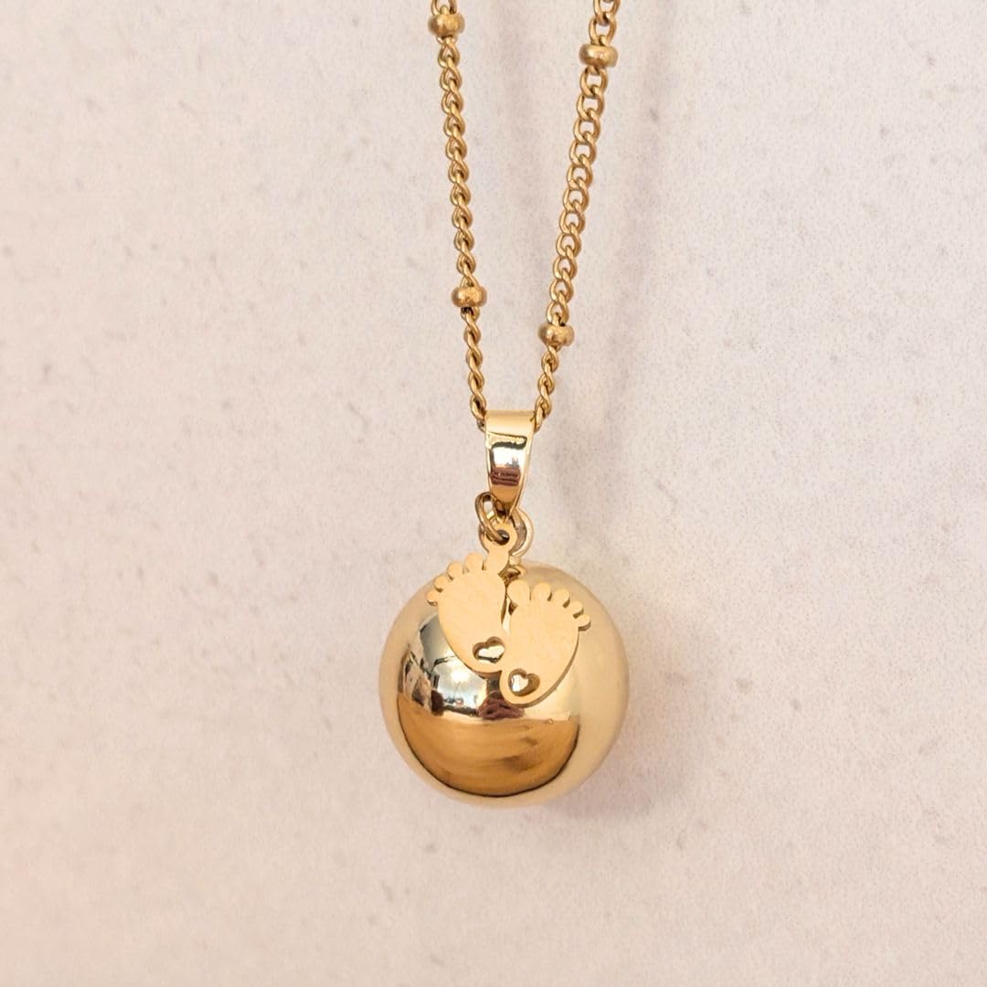 Bola grossesse petit pieds plaqué or jaune avec pendentif acier inoxydable doré - Collier bola grossesse chaine 110 cm maille satellite en acier inoxydable - Cadeau de grossesse pour femme enceinte