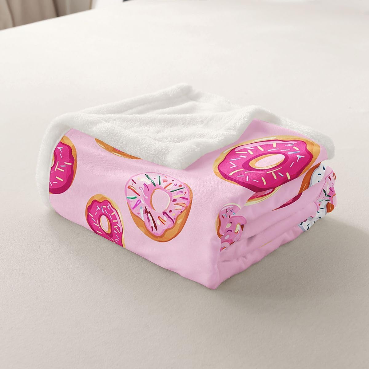 Feelyou Girls Donuts Blanket Pink Chocolate Doughnut Throw Blanket Whimsical Dessert Fleece Blanket for Couch Bed Sofa Decor Bright Kawaii Food Sherpa Blanket Fuzzy Blanket Twin 60"x80"