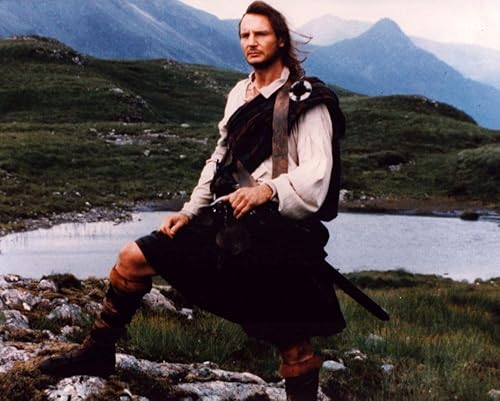 Miniatura 1 de Posterazzi Liam Neeson Wearing Kilt In Rob Roy Photo Print (8 x 10) - Artículo # MVM01428