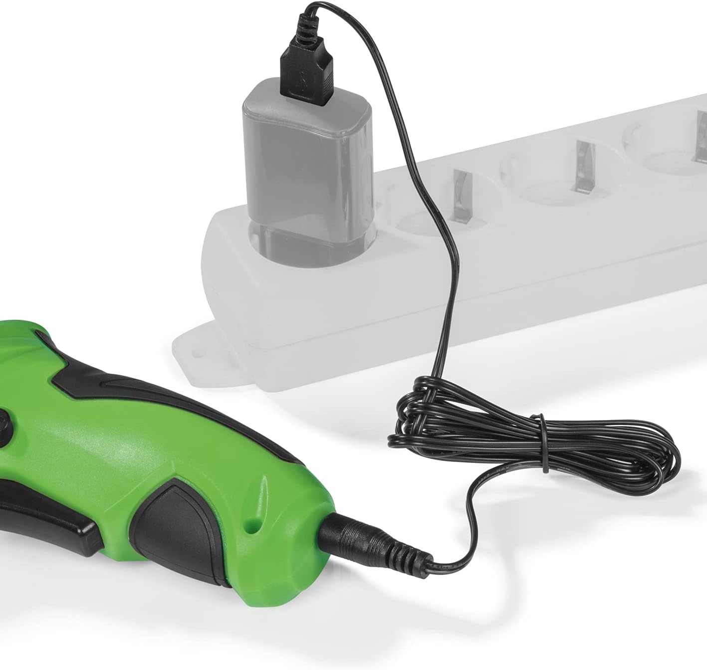 MAXXMEE Cordless Screwdriver charging