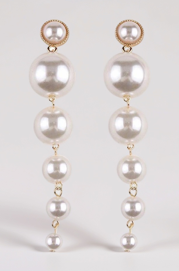 Women's Stylish Long Gold Plated Drop Earrings (White; 9900er)