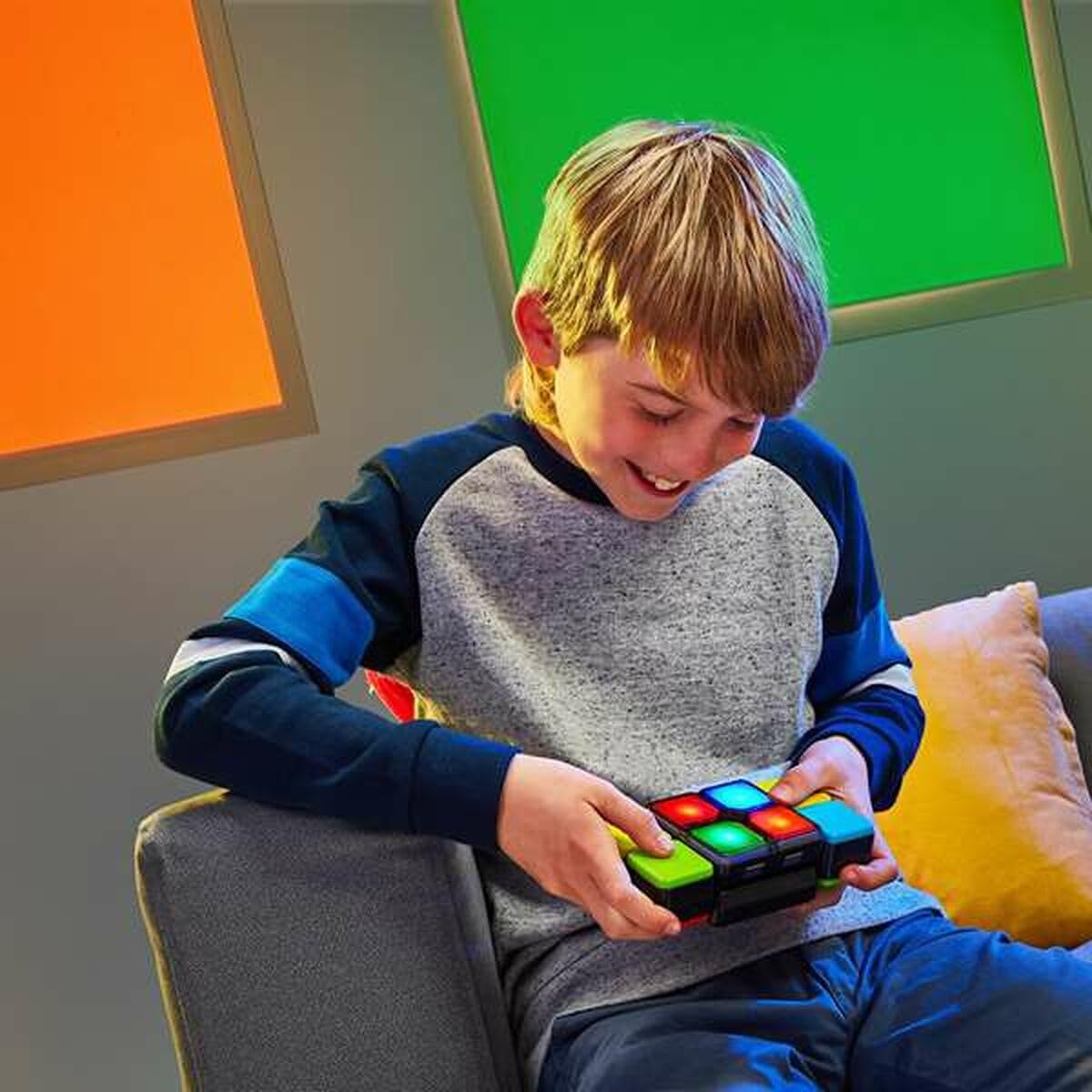 Tragbares elektronisches Spiel FLIPSLIDE – Drehen, Gleiten, Kombinieren! Farbblocks an die Lichter anpassen, 4 Spielmodi, Multiplayer