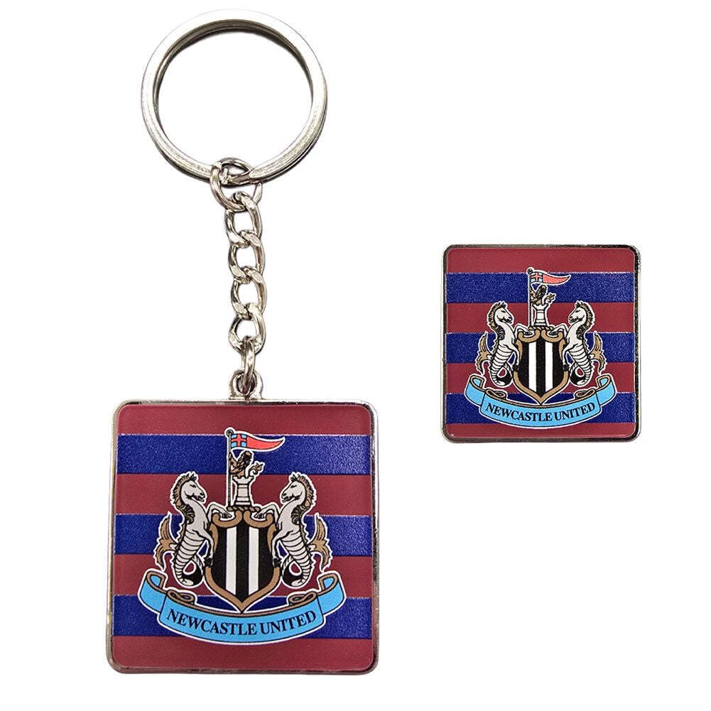 Newcastle United Official Keyring and Badge Set, Red and Blue Striped Design with Club Crest