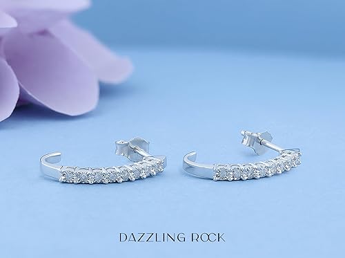 Miniatura 9 de Dazzlingrock Collection Pendientes de aro clásicos de 015 quilates quilates con diamantes redondos para mujer en forma de J disponibles en oro de 10