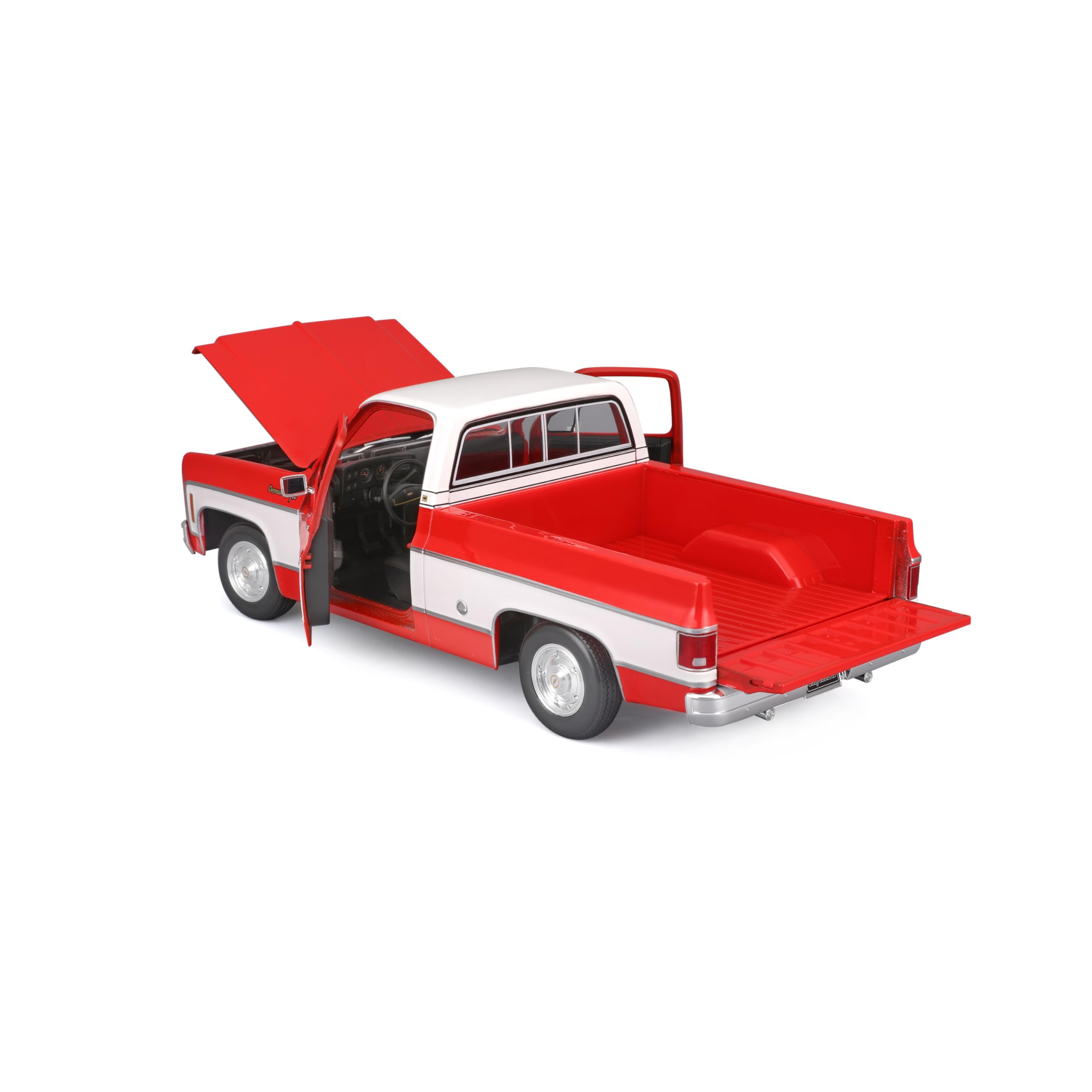 Maisto 1:18 Special Edition 1974 Chevrolet C10 Cheyenne Super