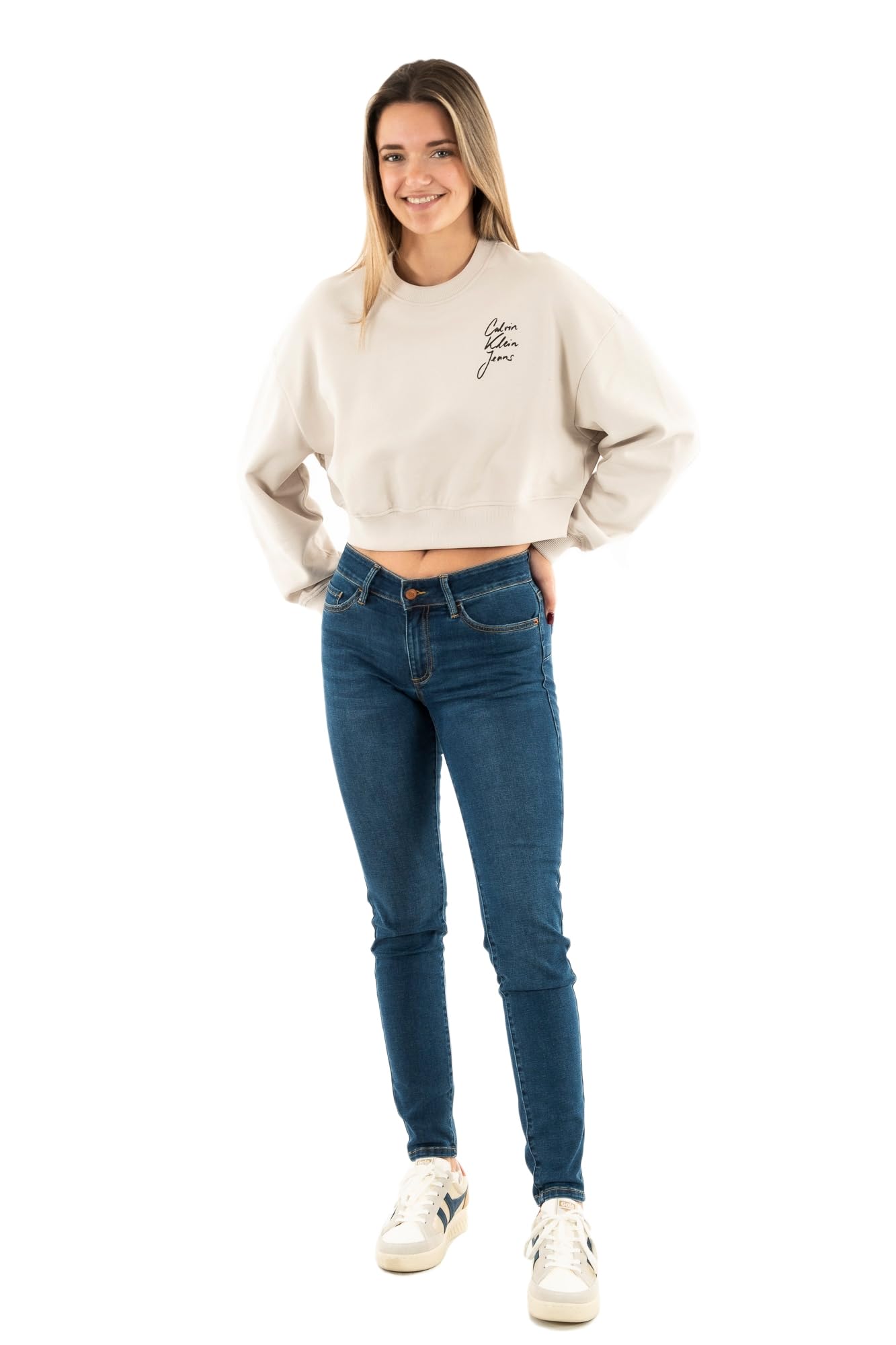 Calvin Klein SCRIPT INSTITUTIONAL CREWNECK Sweatshirt Kadın