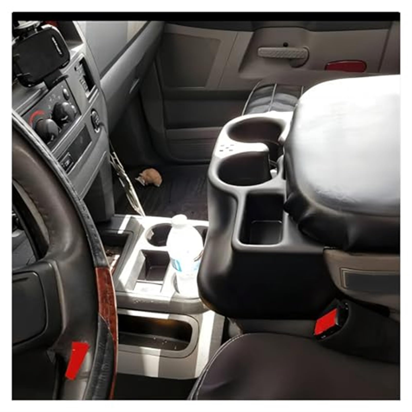 Uchwyt na kubek w konsoli środkowej, dla DODGE, RAM 1500 2500 3500 03-12 SS281AZAA Uchwyt na kubek do samochodu Uchwyt na kubek samochodowy(Gray)