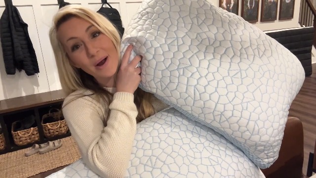 DulloPlus Adjustable CoolingPillow新品・未開封 SmartLife(TM) Cooling Hybrid Adjustable King Pillow