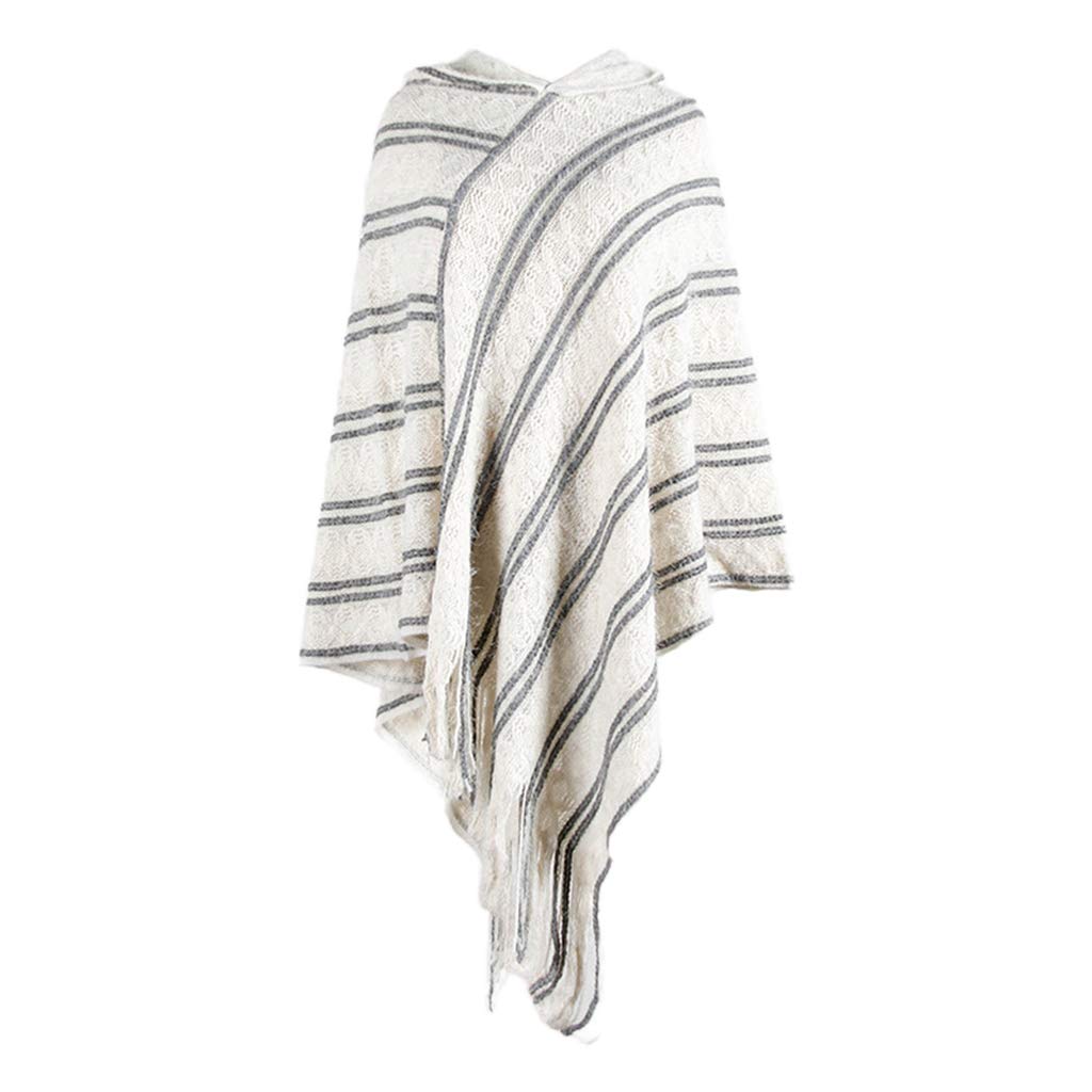 Poncho con capucha para evitar el frío sin perder la elegancia 8
