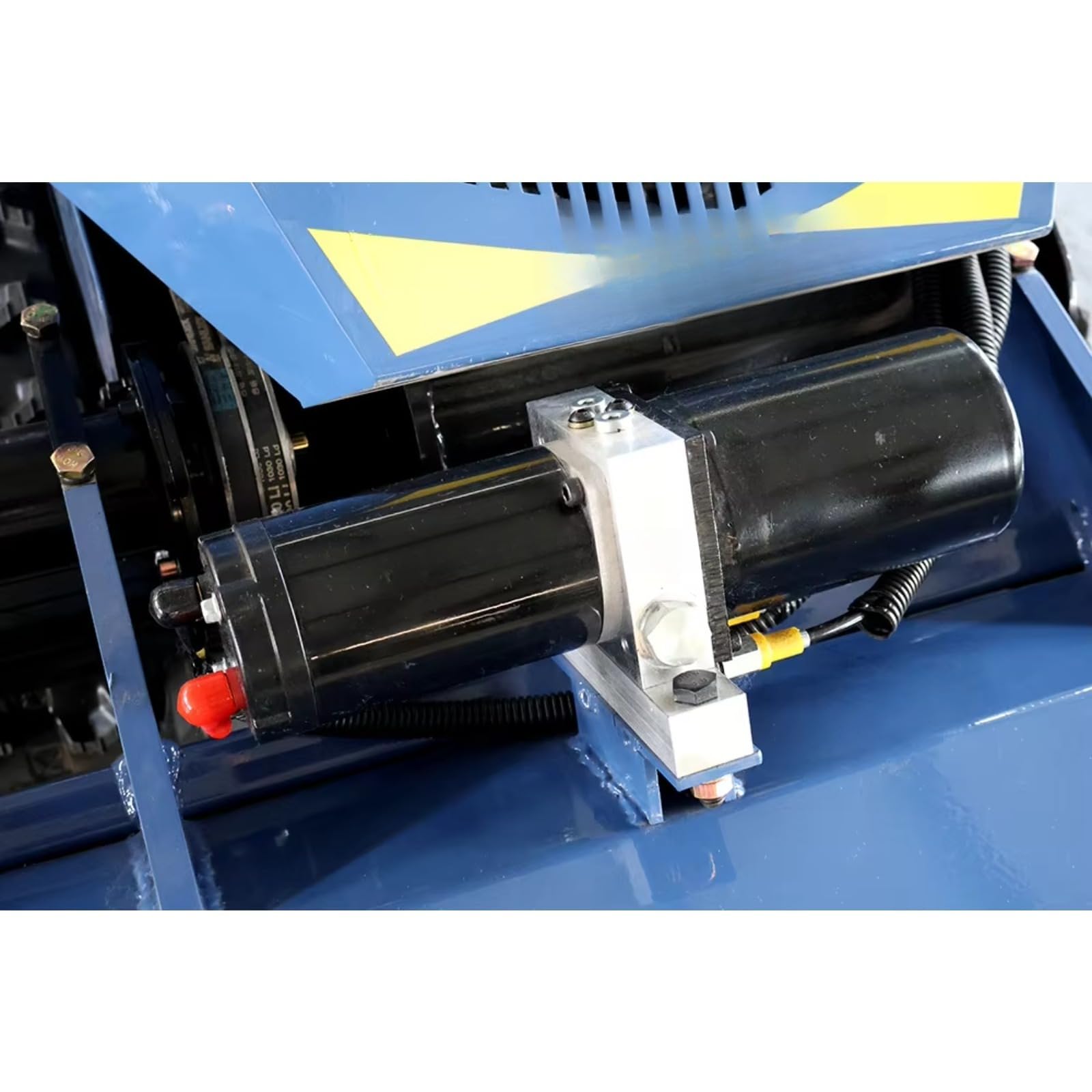 Máquina cortadora de césped con control remoto, cortador de césped con seguimiento RC para pendientes y suelos irregulares, equipo de césped inalámbrico resistente para patio, granja, trabajos de