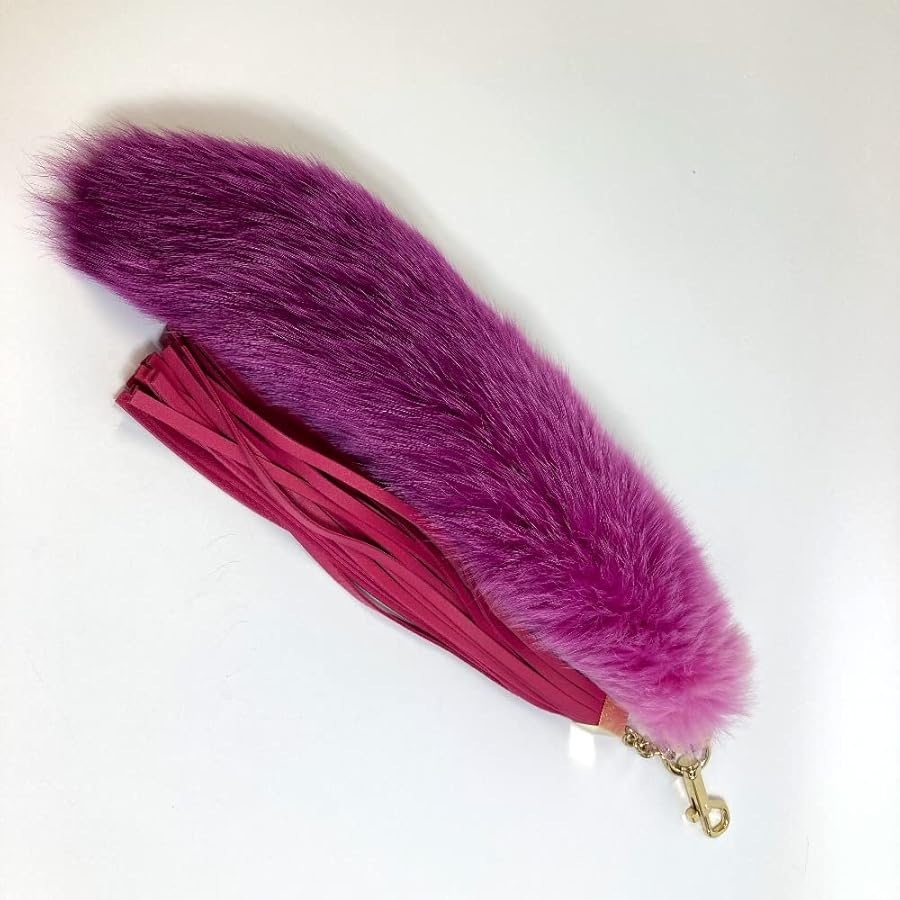 ルイヴィトン ビジューサックフォクシーポンポン バッグチャーム