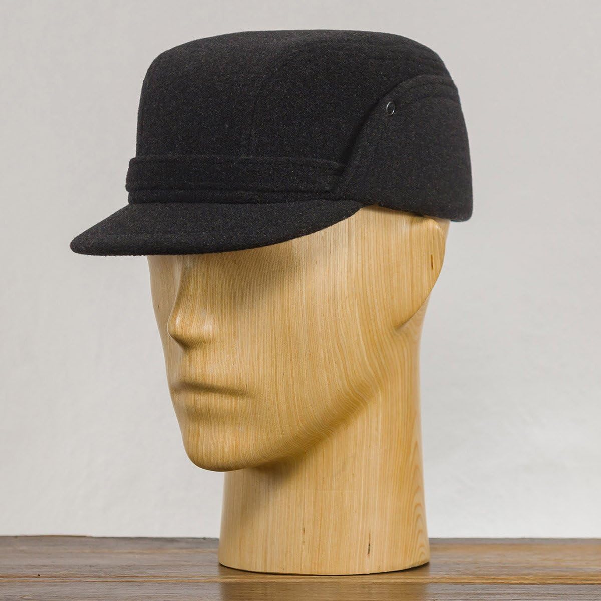Sterkowski Sawyer Lumberjack Cap | Wool Hiking Cap for Men and Women | Warm Comfortable Trucker Cap