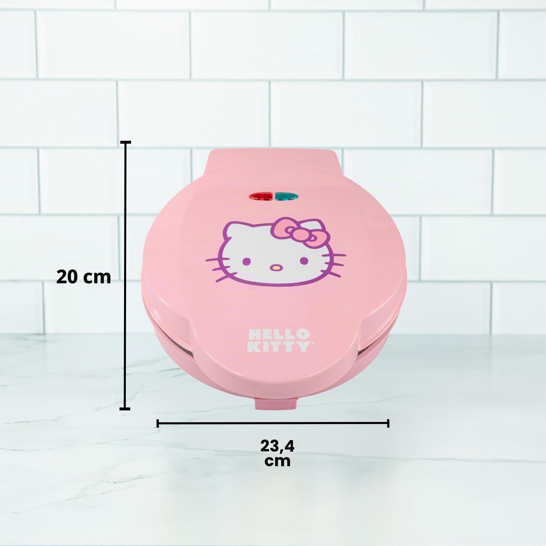 Uncanny Brands Hello Kitty Quesadilla Maker Petit appareil de cuisine