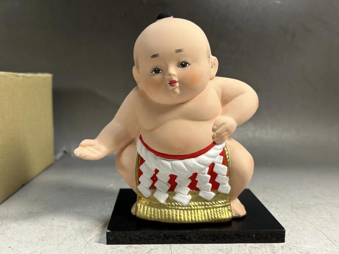 Amazon.co.jp: 博多人形 土俵入り 力士 相撲 置物 人形 レトロ 陶器