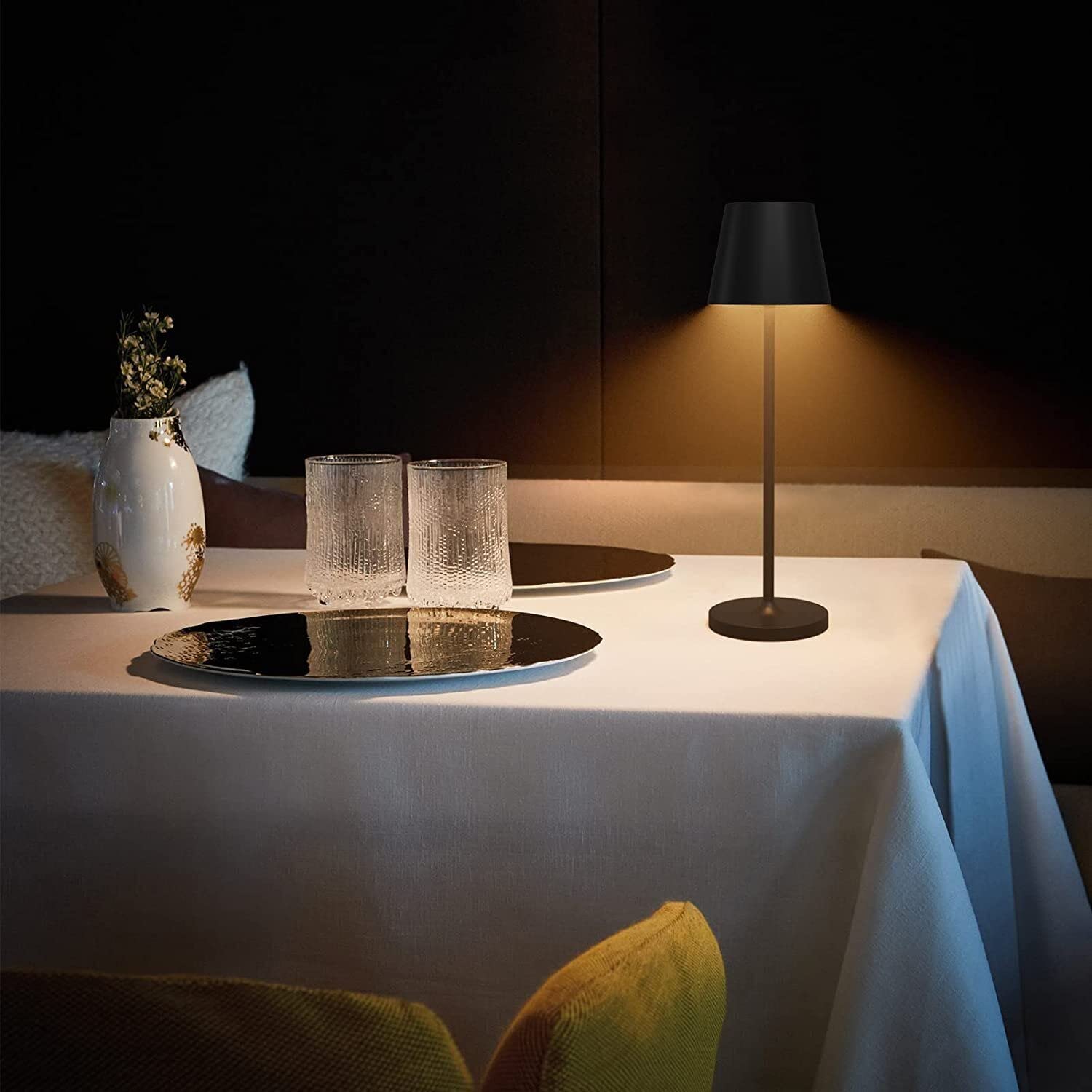 LUME PLUS Lampada Da Tavolo NERO ASTRALE Ricaricabile USB Autonomia Fino A 40 Ore IP54 Luce Calda 2700K Dimmerabile Touch 190 Lumen Anche Per Esterno