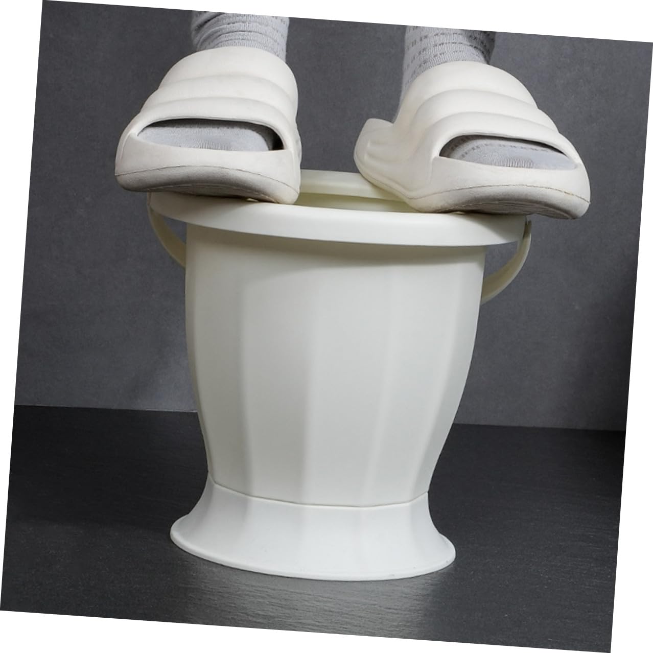 HOMSFOU Vaso da Notte e Facile da Pulire in Plastica Portatile per Adulti Coperchio Riutilizzabile per Casa e Viaggi per Anziani e Donne in Gravidanza