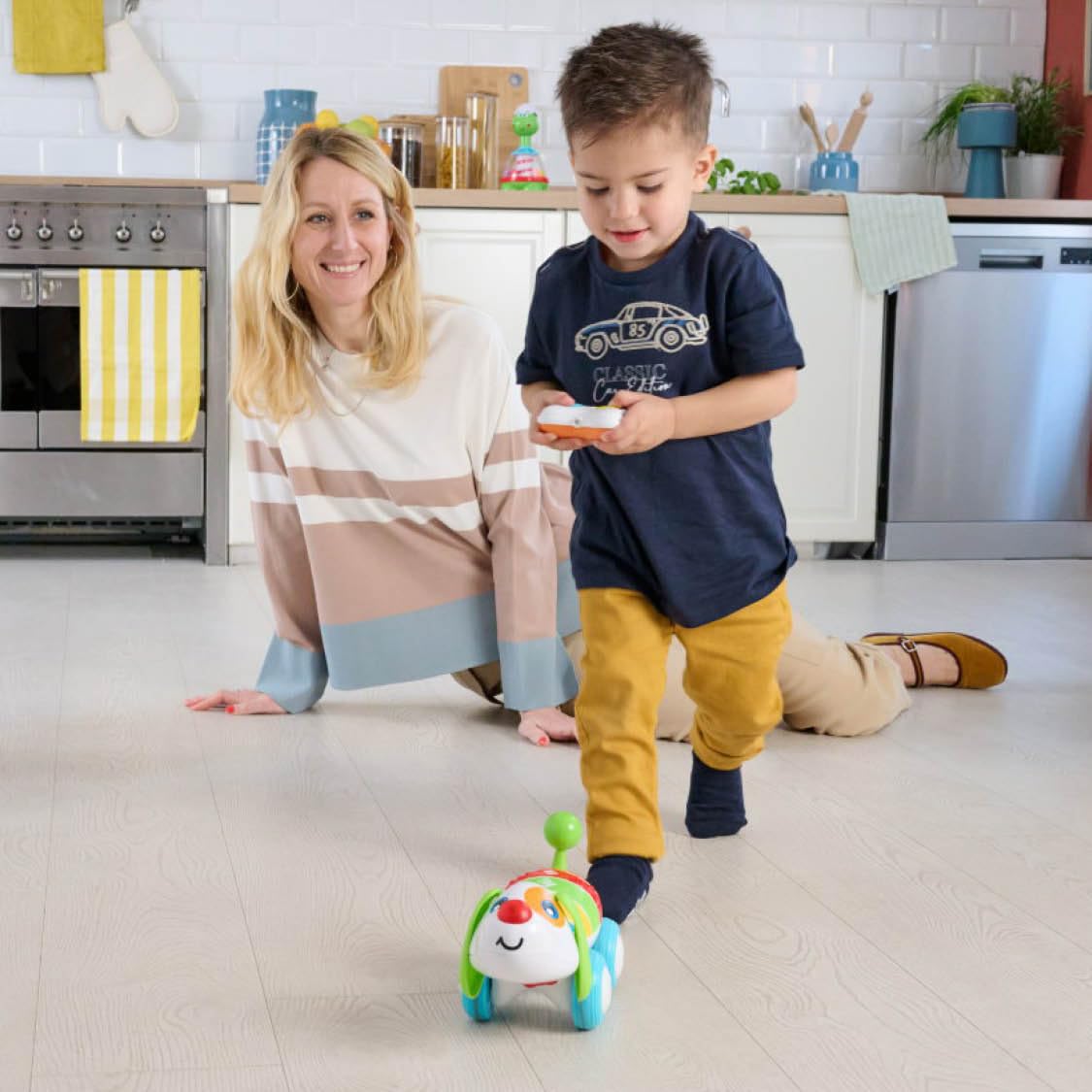 Chicco DogremiRadio Control Parlante, Juguete Teledirigido de Perro, Enseña Música y Sonidos, Mascota Radiocontrol para Niños de 18 Meses hasta 4 años