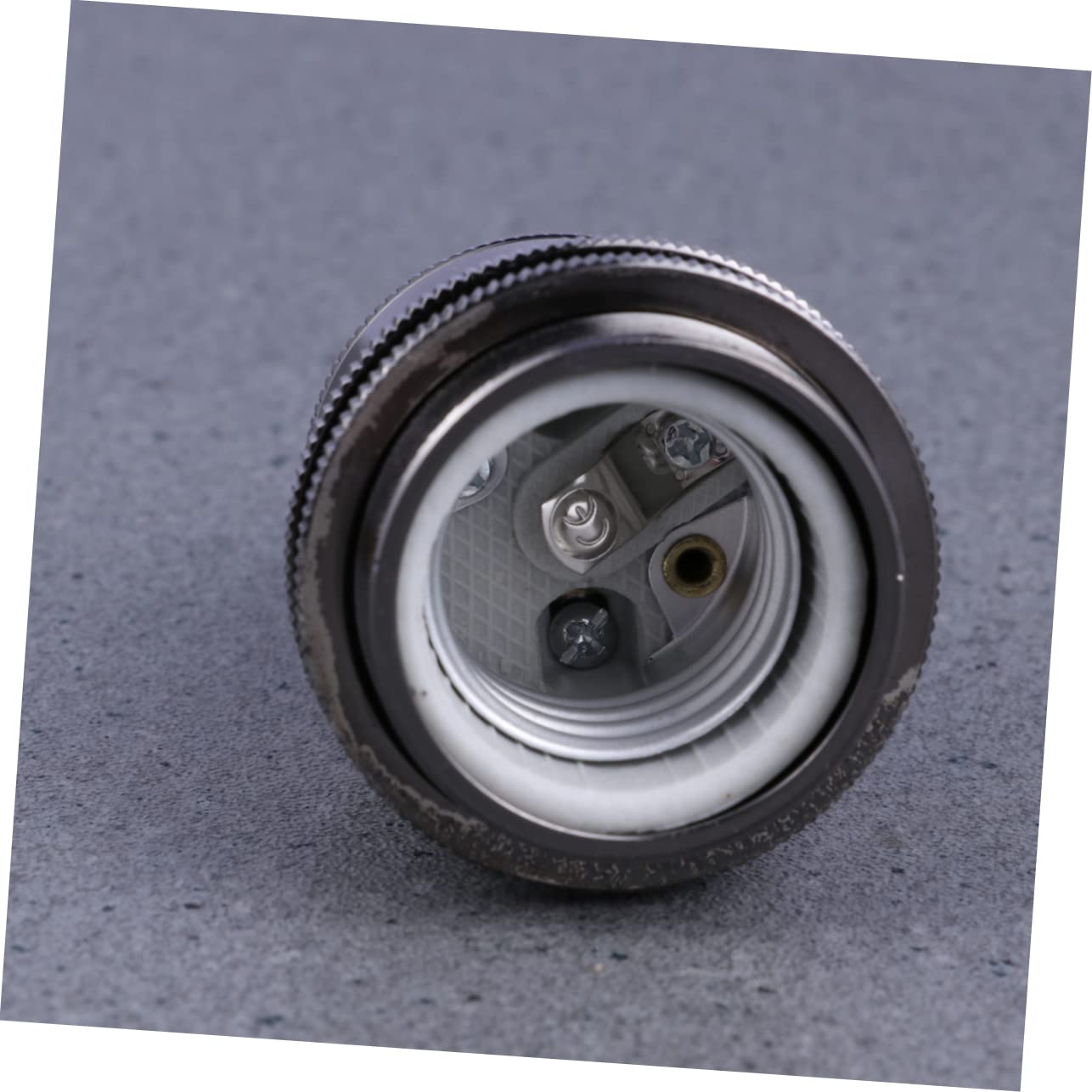 HOMSFOU Portalampada E27 in Metallo Adattatore Universale Nero Isolato in Ceramica Per Lampadine Da 110 Lampadine Compatibile Con Lampade A Sospensione.