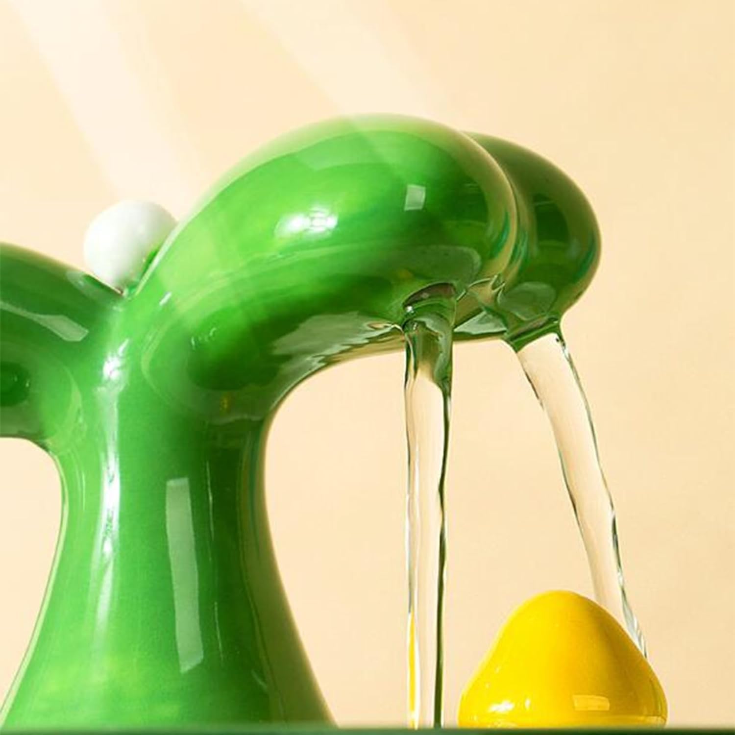 GeRRiT Fuente de bebida inteligente de cerámica for gatos,Alimentador de agua de circulación automática for mascotas,Dispensador de agua for perros de 1L/1,5L con 6 filtros de repuesto USB antiseco fo
