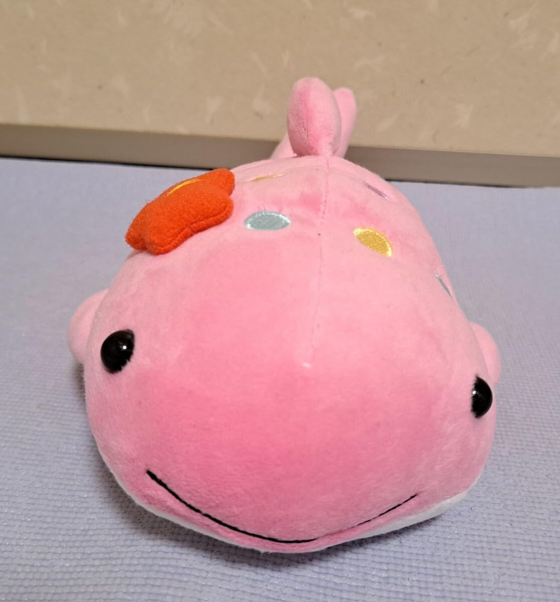 タグ付きうみとも 美ら海の仲間たち ジンベイザメ ピンク Mサイズ沖縄 美ら海水族館