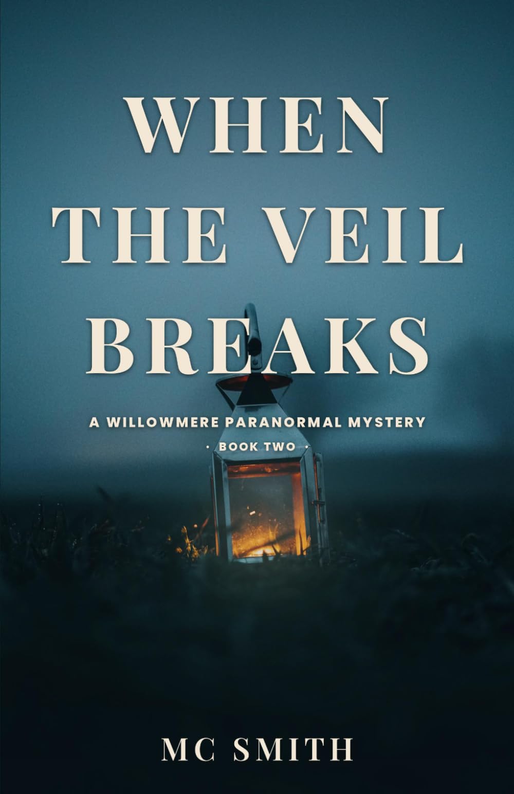 When the Veil Breaks: A Sapphic Paranormal Cozy Mystery: 2 (The Willowmere Mysteries)