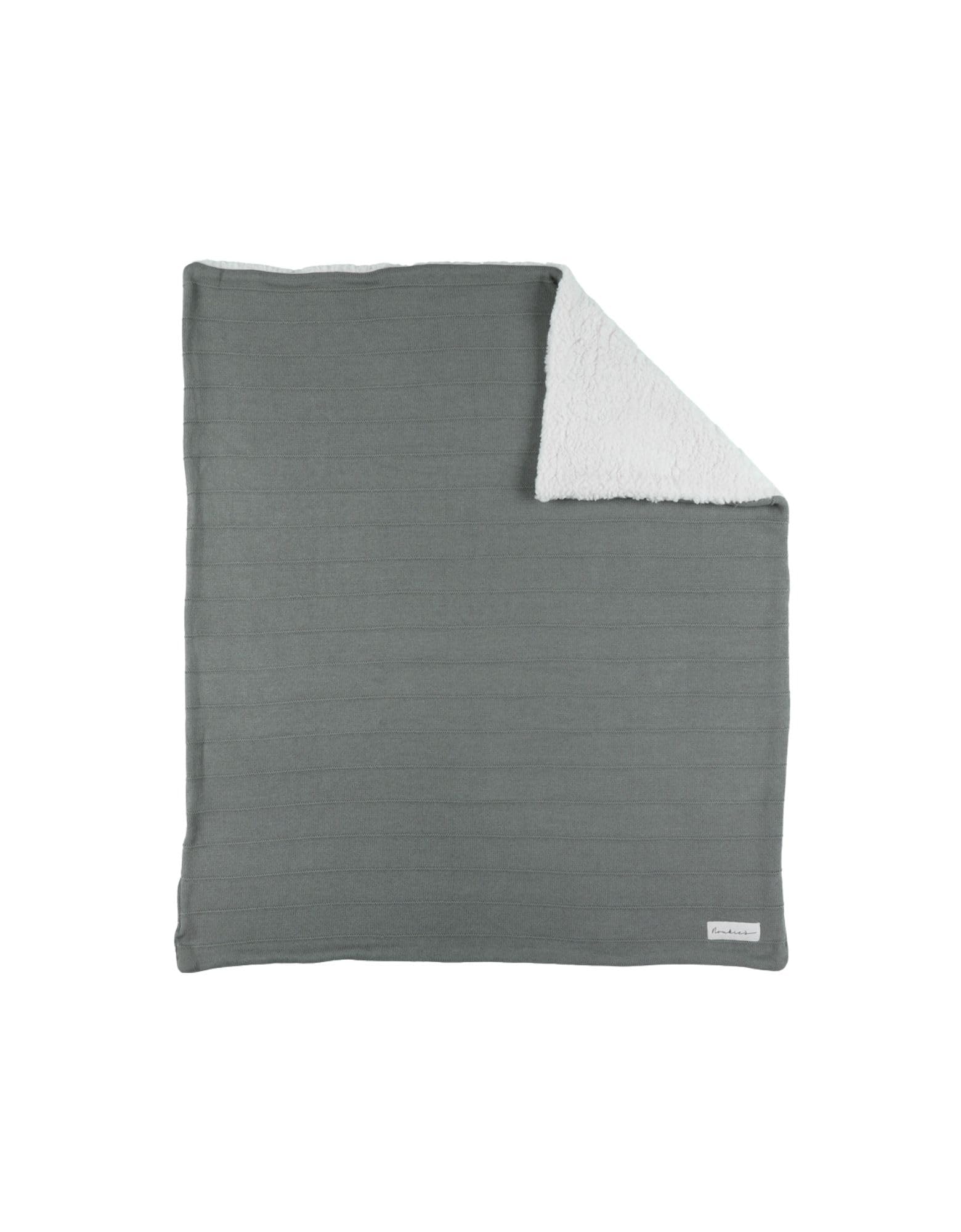Couverture plaid bébé Noukie's kaki en tricot sherpa, l'idée cadeau de naissance
