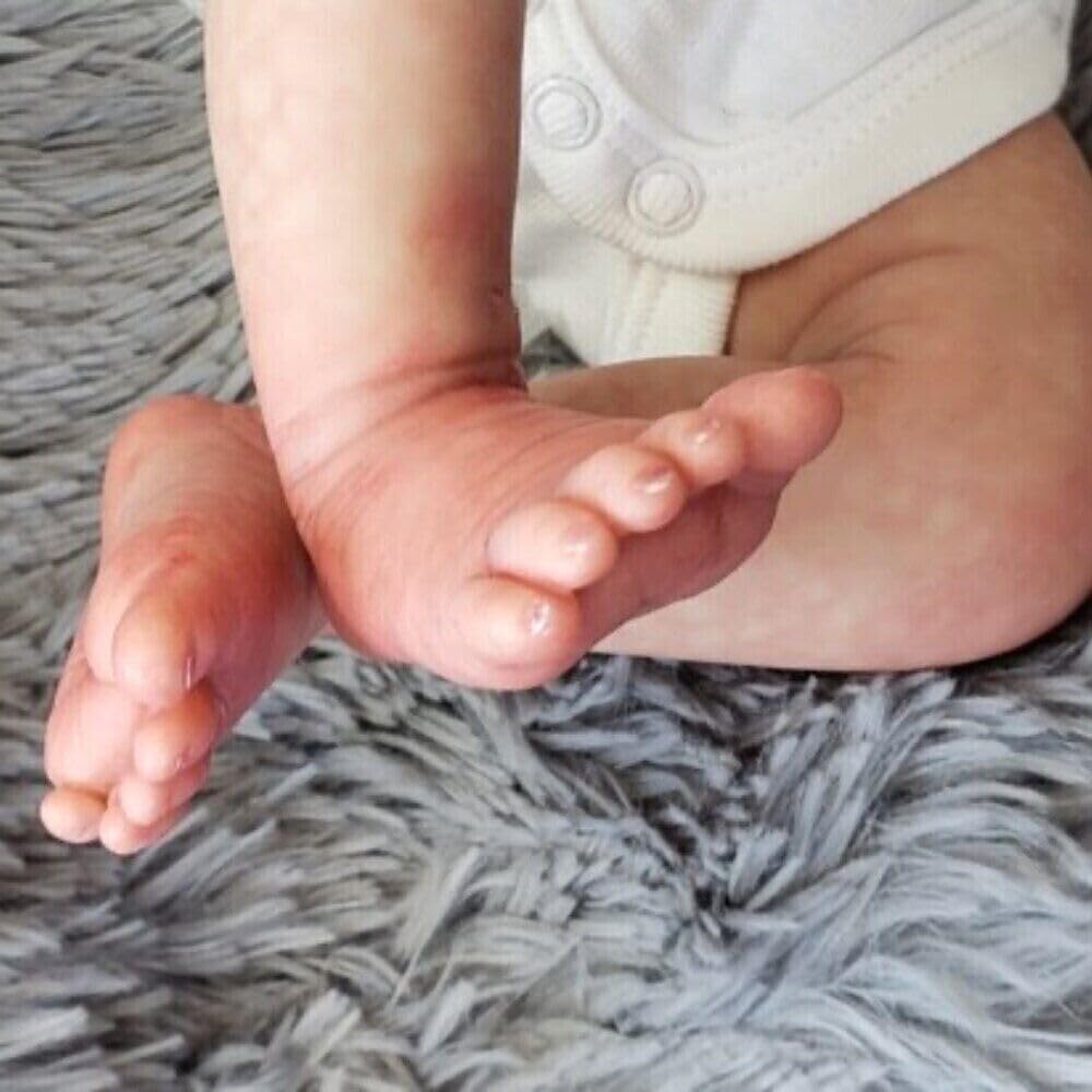 Amazon | Meeler リボーンドール 女の子 45cmリアルな 笑顔赤ちゃん