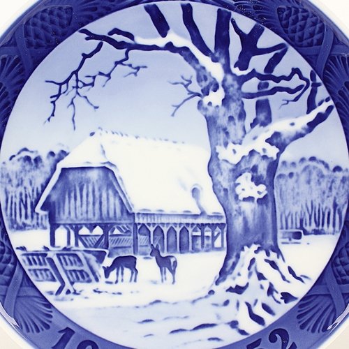 2023年 「森のクリスマス」 イヤープレート ロイヤルコペンハーゲン 2023年 「森のクリスマス」 イヤープレート ロイヤルコペンハーゲン